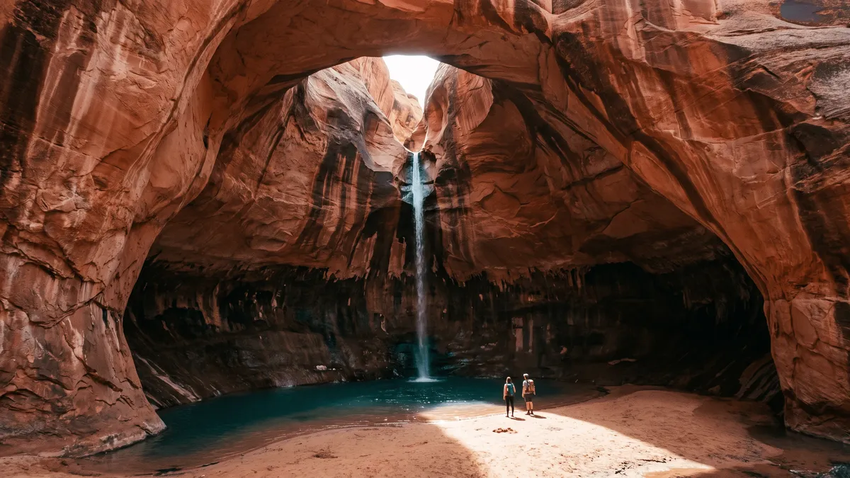 Cathedral in the Desert: reaching Lake Powell’s alcove by boat